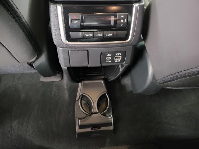 2024 Subaru Ascent Vehicle Photo in Green Bay, WI 54304