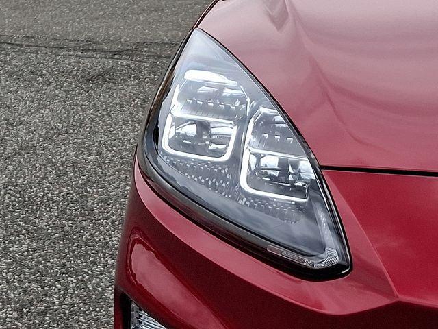2020 Ford Escape Vehicle Photo in DANBURY, CT 06810-5034