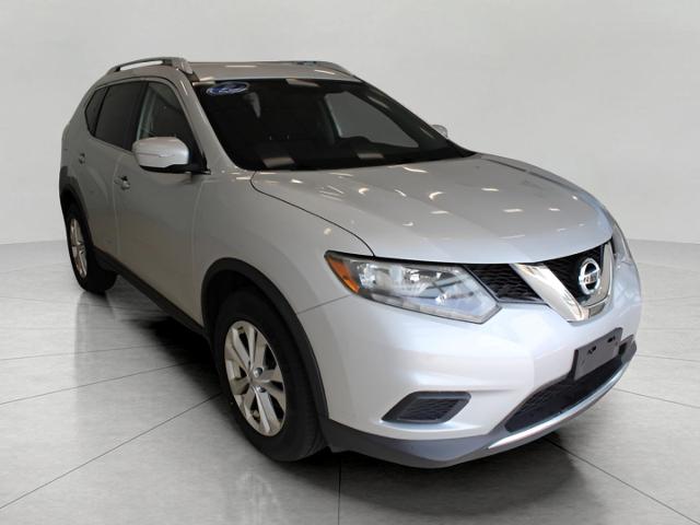 2015 Nissan Rogue Vehicle Photo in Green Bay, WI 54304