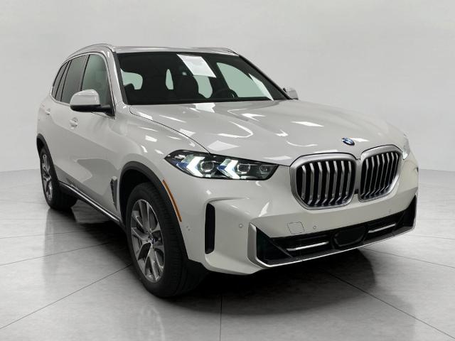 2025 BMW X5 xDrive40i Vehicle Photo in Appleton, WI 54913