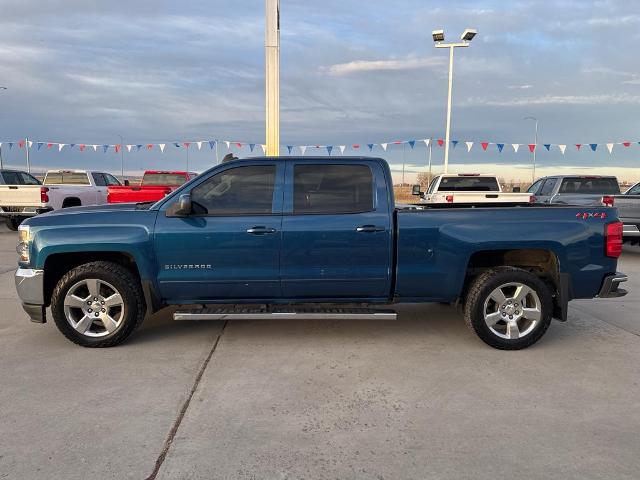 Used 2018 Chevrolet Silverado 1500 LT with VIN 3GCUKREC0JG463482 for sale in Hardin, MT