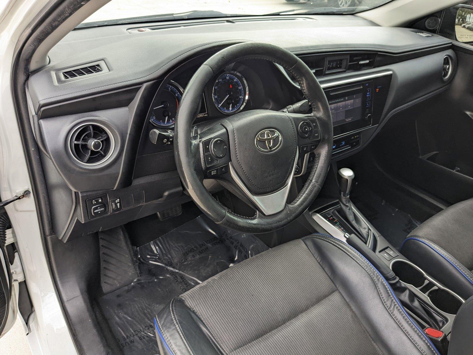 2018 Toyota Corolla Vehicle Photo in Davie, FL 33331