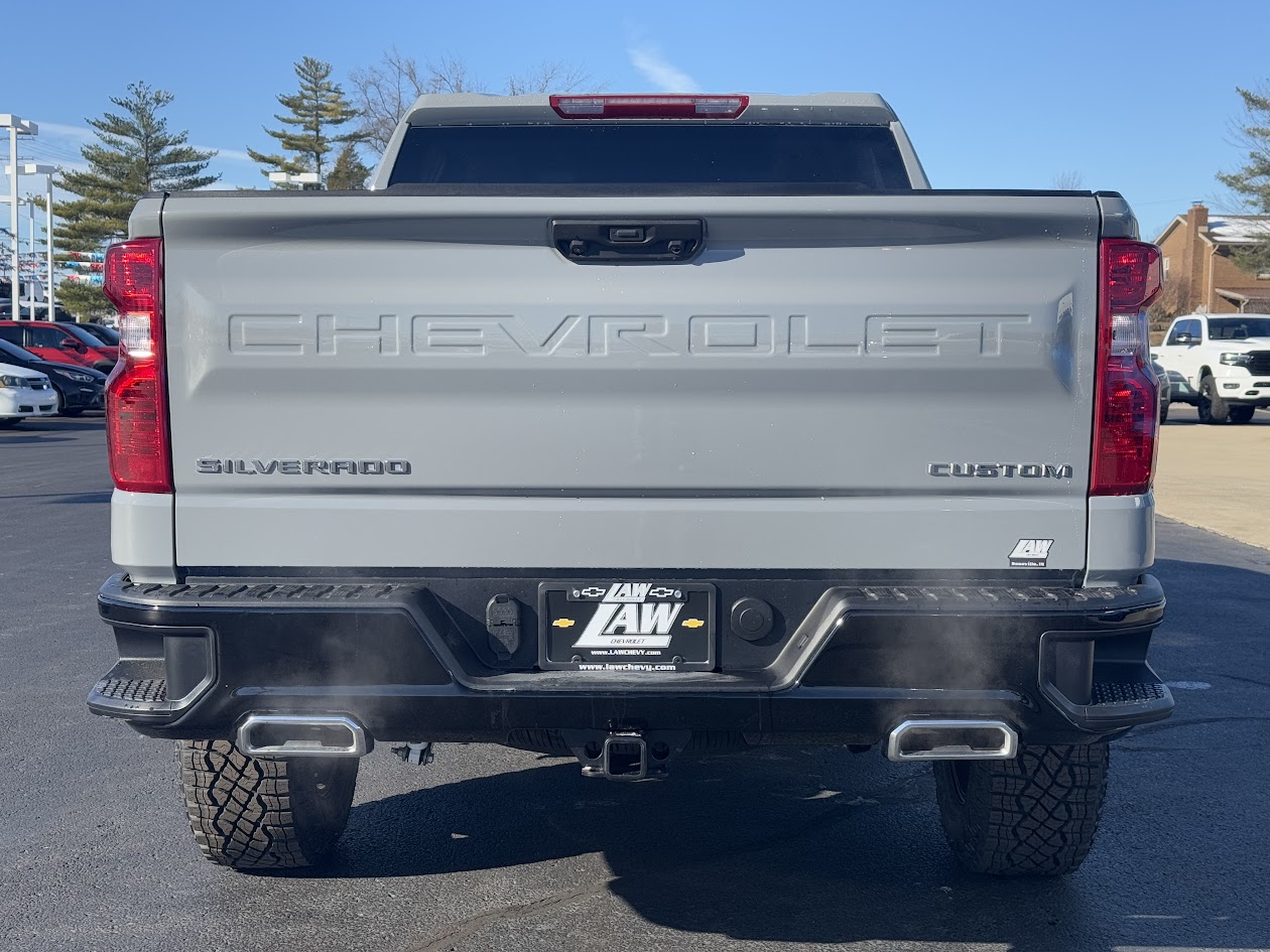 2025 Chevrolet Silverado 1500 Vehicle Photo in BOONVILLE, IN 47601-9633