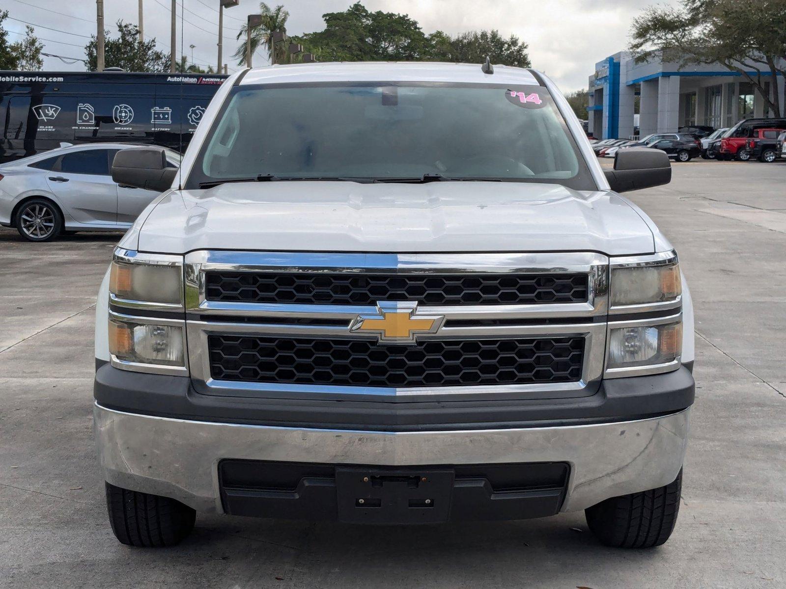 2014 Chevrolet Silverado 1500 Vehicle Photo in PEMBROKE PINES, FL 33024-6534