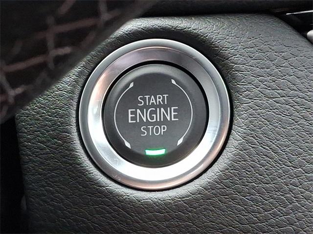 2025 Cadillac XT4 Vehicle Photo in ALLENTOWN, PA 18103-7399