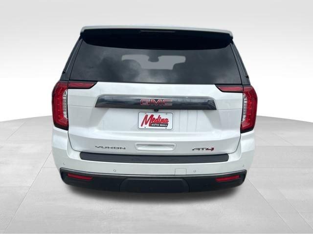 2023 GMC Yukon Vehicle Photo in MEDINA, OH 44256-9631