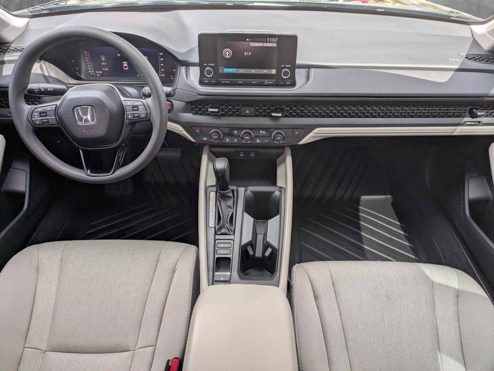 2025 Honda Accord Sedan Vehicle Photo in Valencia, CA 91355-1794