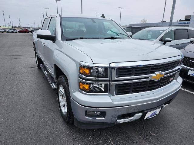 2015 Chevrolet Silverado 1500 Vehicle Photo in GREEN BAY, WI 54304-5303
