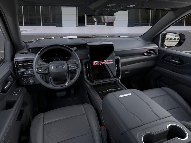 2025 GMC Yukon XL Vehicle Photo in MEDINA, OH 44256-9631