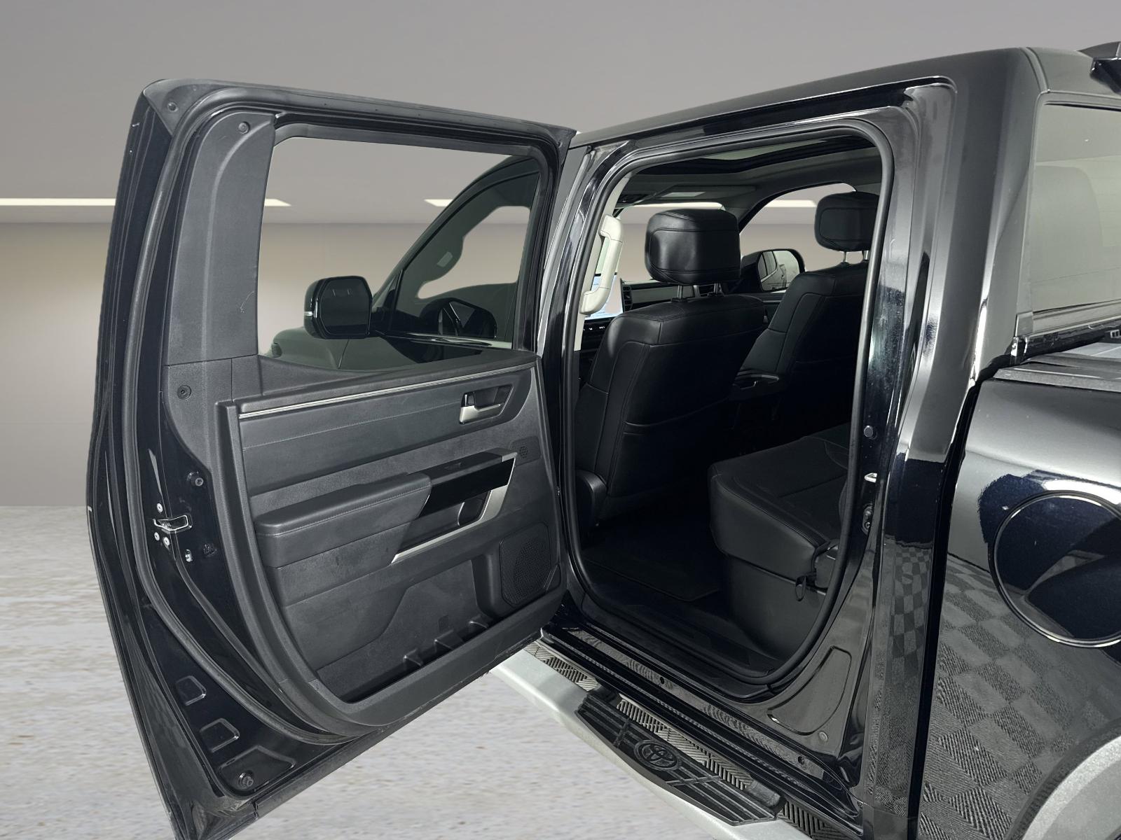 2023 Toyota Tundra 4WD Vehicle Photo in GEORGETOWN, TX 78626-7508