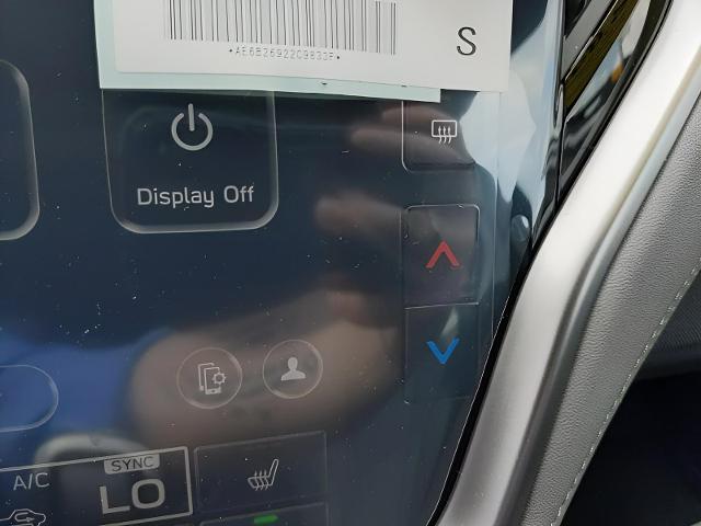 2025 Subaru Outback Vehicle Photo in Green Bay, WI 54304