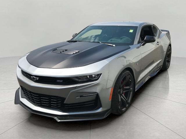 2023 Chevrolet Camaro Vehicle Photo in GREEN BAY, WI 54303-3330