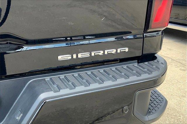 2024 GMC Sierra 2500 HD Vehicle Photo in TOPEKA, KS 66609-0000