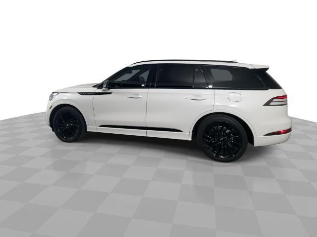 2023 Lincoln Aviator Vehicle Photo in GILBERT, AZ 85297-0402