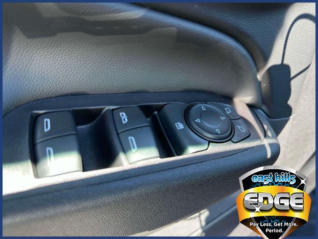 2022 Chevrolet Equinox Vehicle Photo in Roslyn, NY 11576