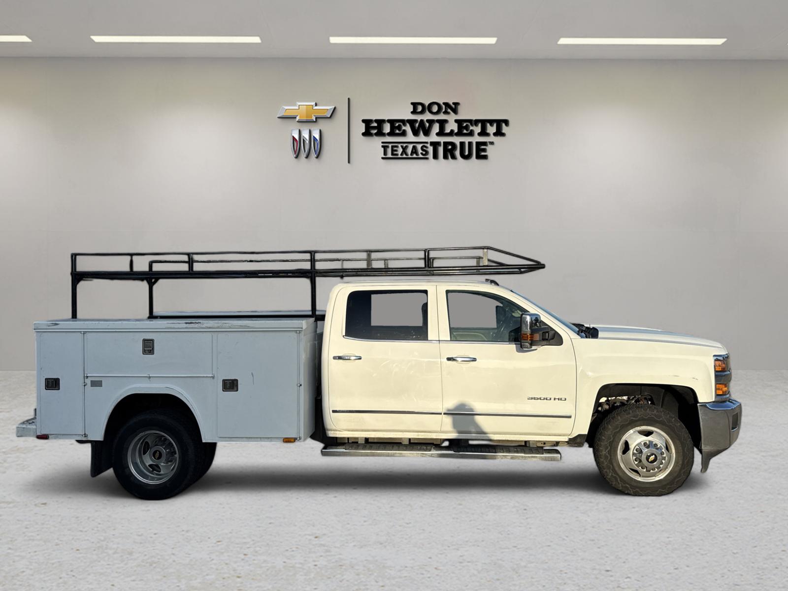 2015 Chevrolet Silverado 3500 HD Vehicle Photo in GEORGETOWN, TX 78626-7508