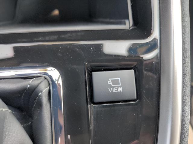 2025 Subaru Outback Vehicle Photo in Green Bay, WI 54304