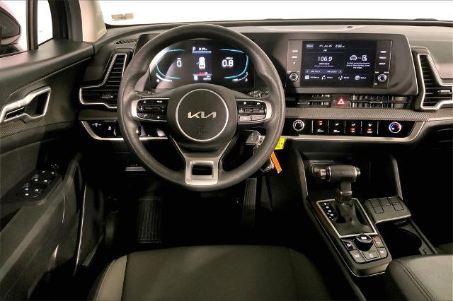 2023 Kia Sportage Vehicle Photo in Lees Summit, MO 64086