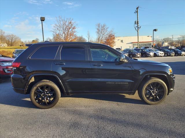 Used 2020 Jeep Grand Cherokee Altitude with VIN 1C4RJFAG0LC385355 for sale in Winchester, VA