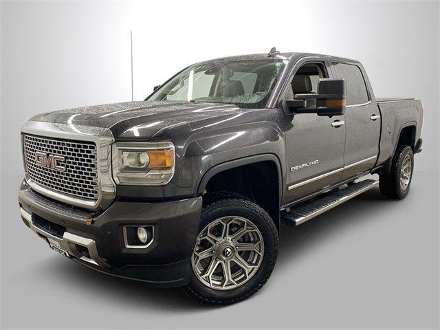 2015 GMC Sierra 2500HD available WiFi Vehicle Photo in PORTLAND, OR 97225-3518