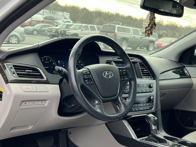 2017 Hyundai Sonata Vehicle Photo in HARRISONBURG, VA 22801-8763