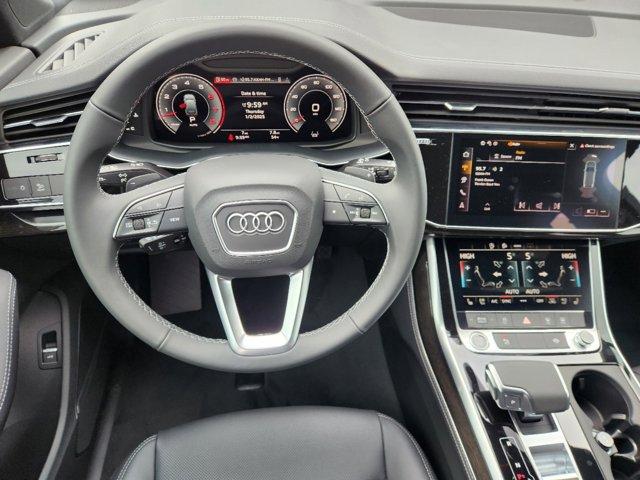 2025 Audi Q7 Vehicle Photo in HOUSTON, TX 77090