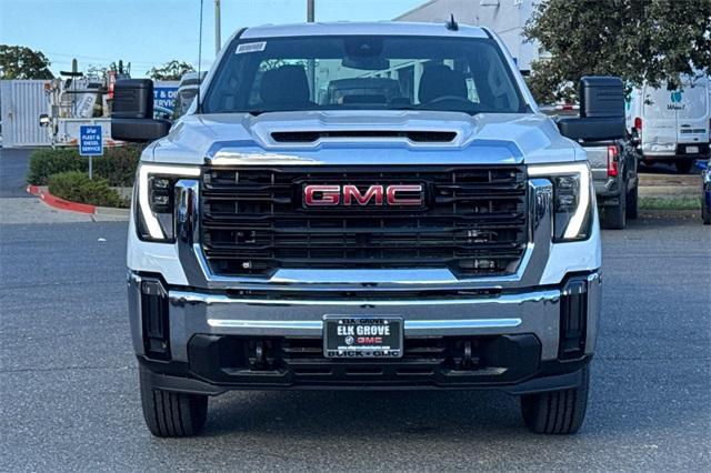 2025 GMC Sierra 2500 HD Vehicle Photo in ELK GROVE, CA 95757-8703