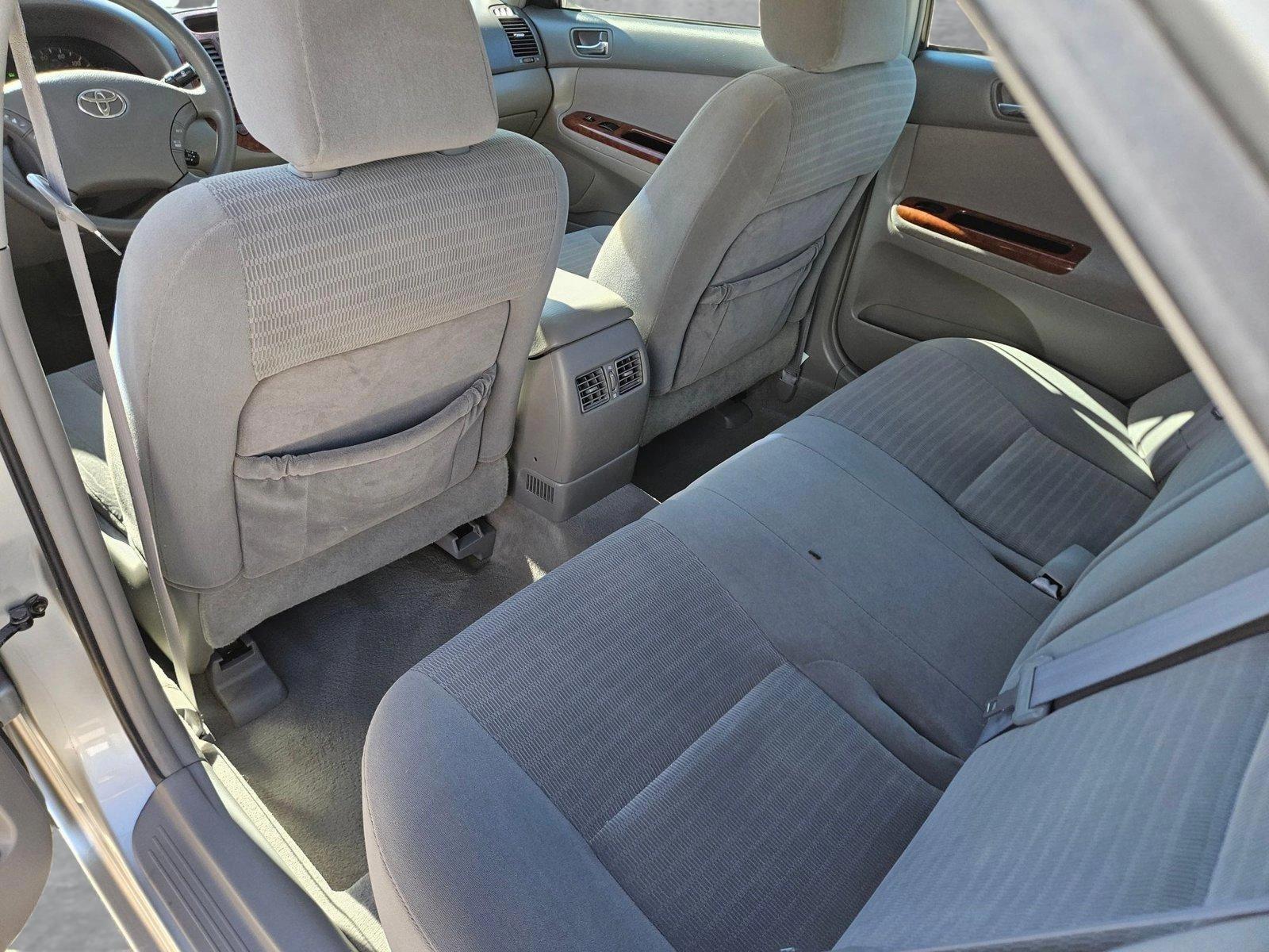 2005 Toyota Camry Vehicle Photo in NORTH RICHLAND HILLS, TX 76180-7199