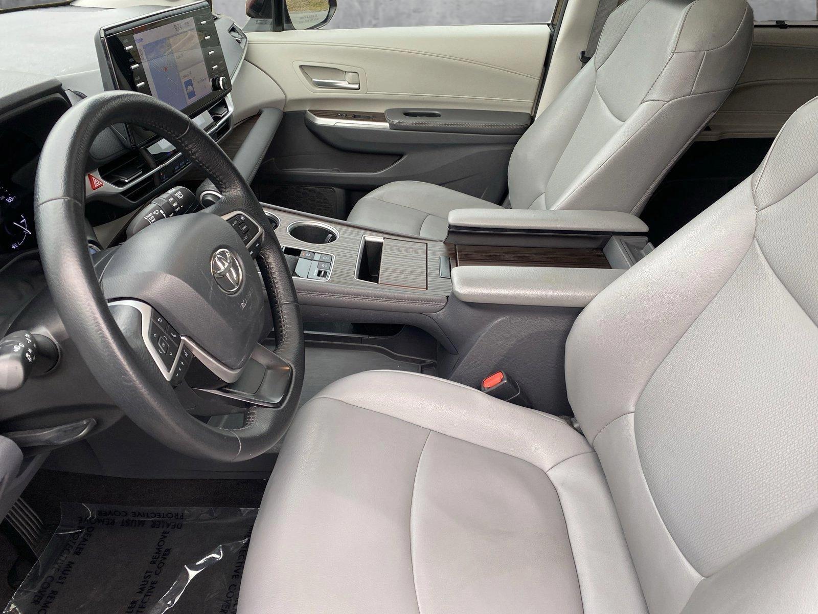 2021 Toyota Sienna Vehicle Photo in Cockeysville, MD 21030-2508