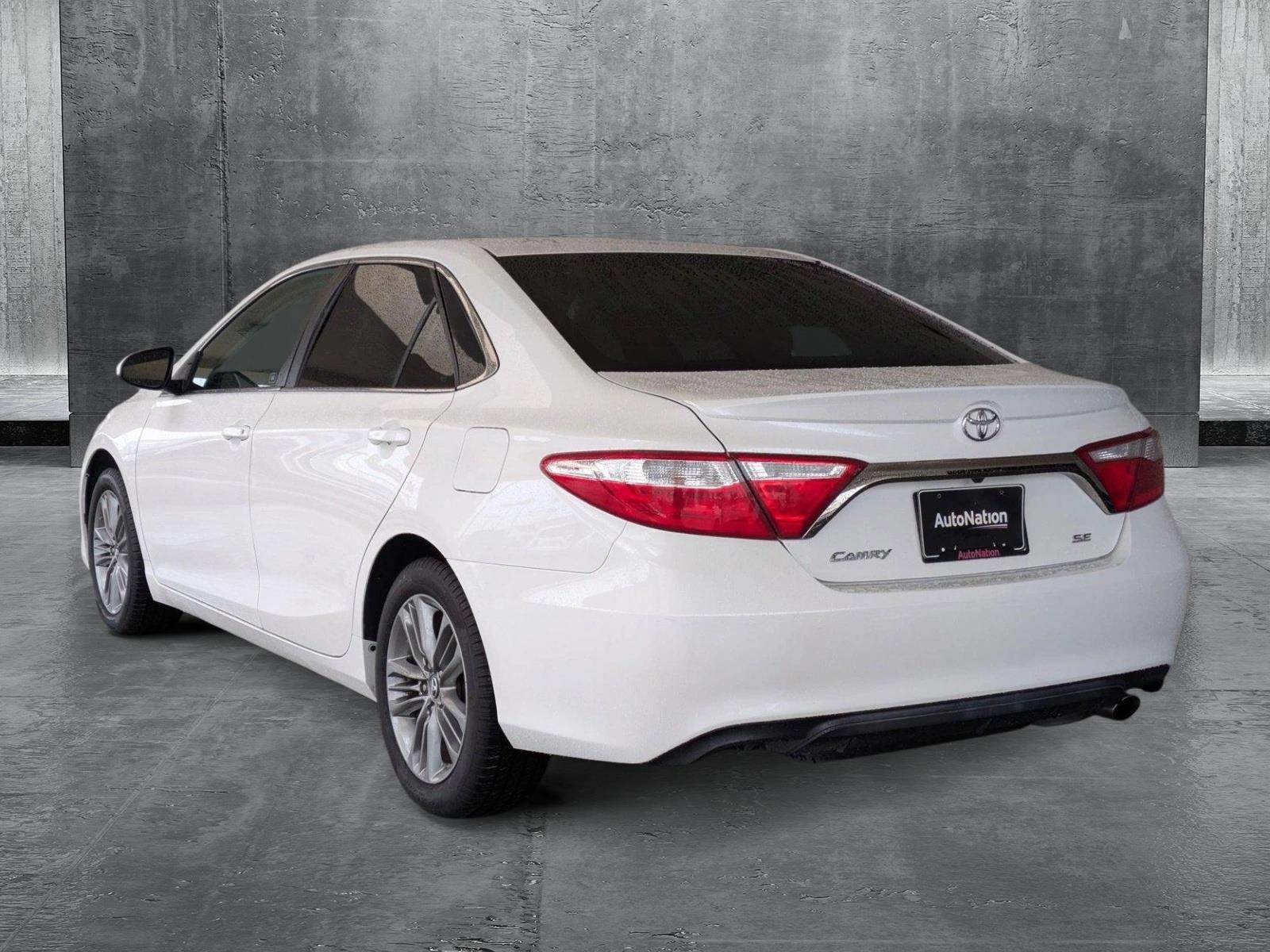 2016 Toyota Camry Vehicle Photo in Tustin, CA 92782