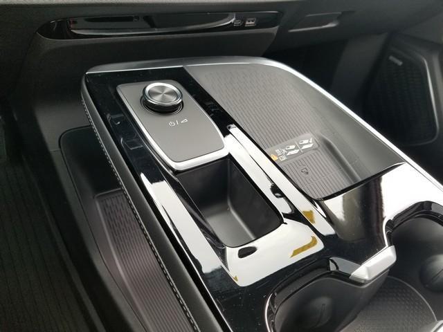 2025 Buick Enclave Vehicle Photo in ELYRIA, OH 44035-6349