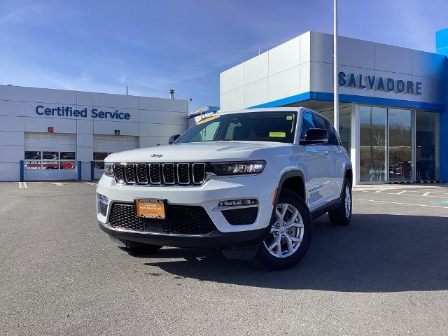 2023 Jeep Grand Cherokee Vehicle Photo in Gardner, MA 01440