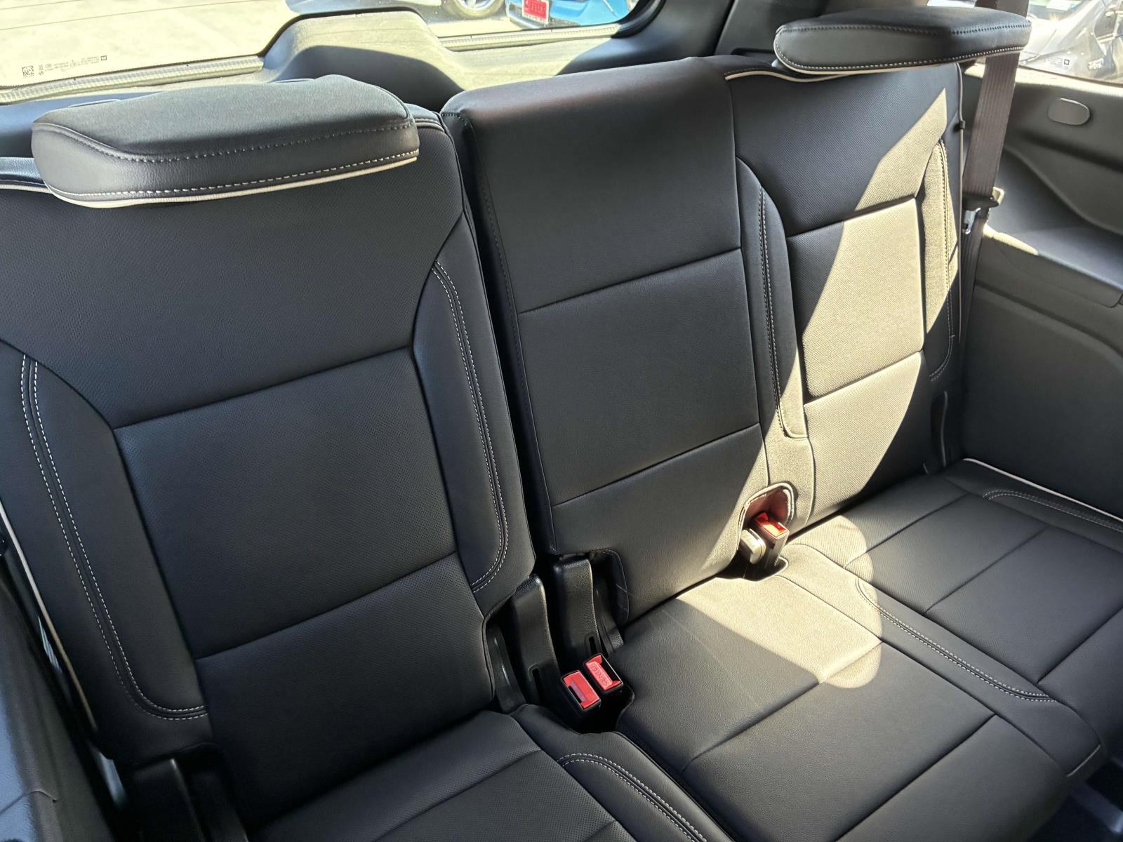 2025 Chevrolet Tahoe Vehicle Photo in LOS ANGELES, CA 90007-3794