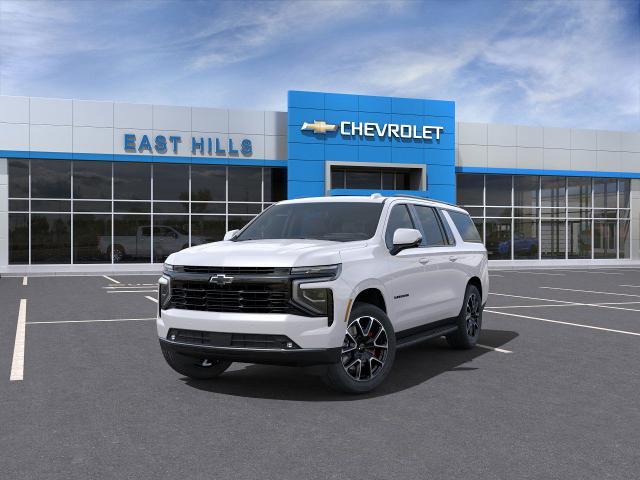 2025 Chevrolet Suburban Vehicle Photo in Roslyn, NY 11576