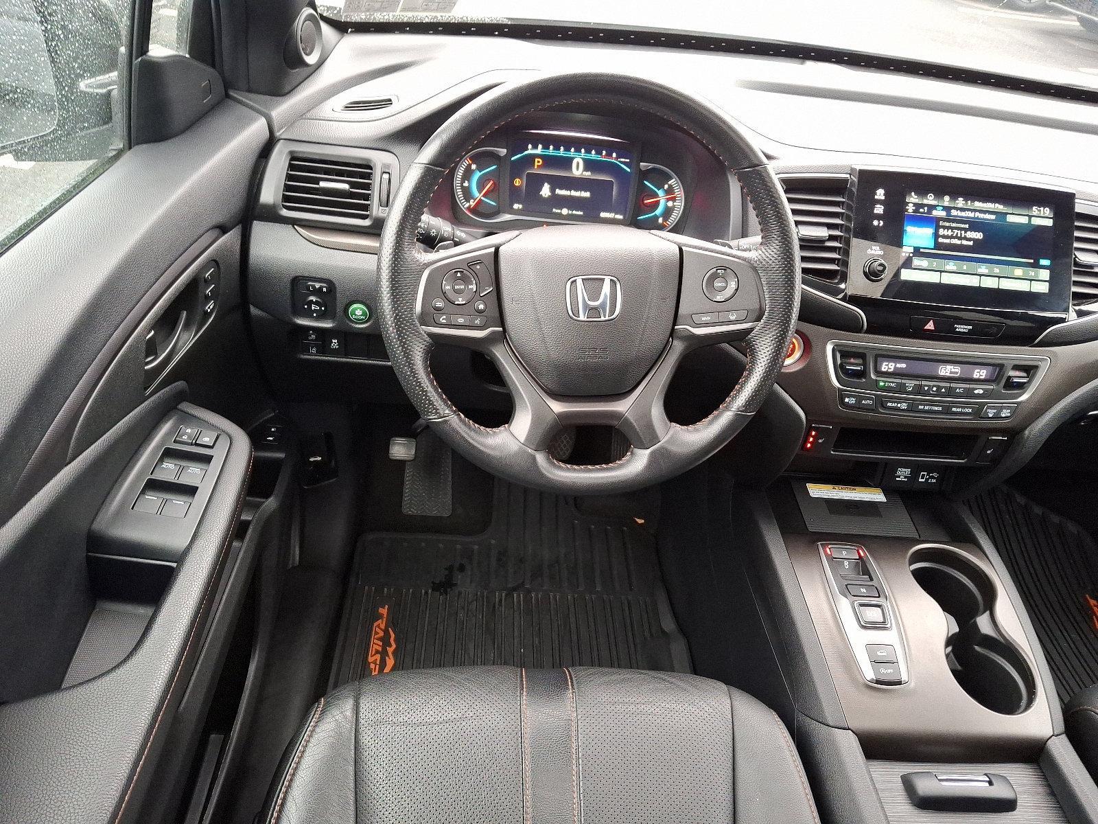 2022 Honda Pilot Vehicle Photo in Harrisburg, PA 17111