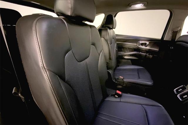 2023 Kia Sorento Vehicle Photo in Lees Summit, MO 64086