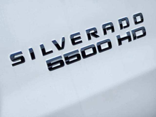2024 Chevrolet Silverado Chassis Cab Vehicle Photo in LEWISVILLE, TX 75067