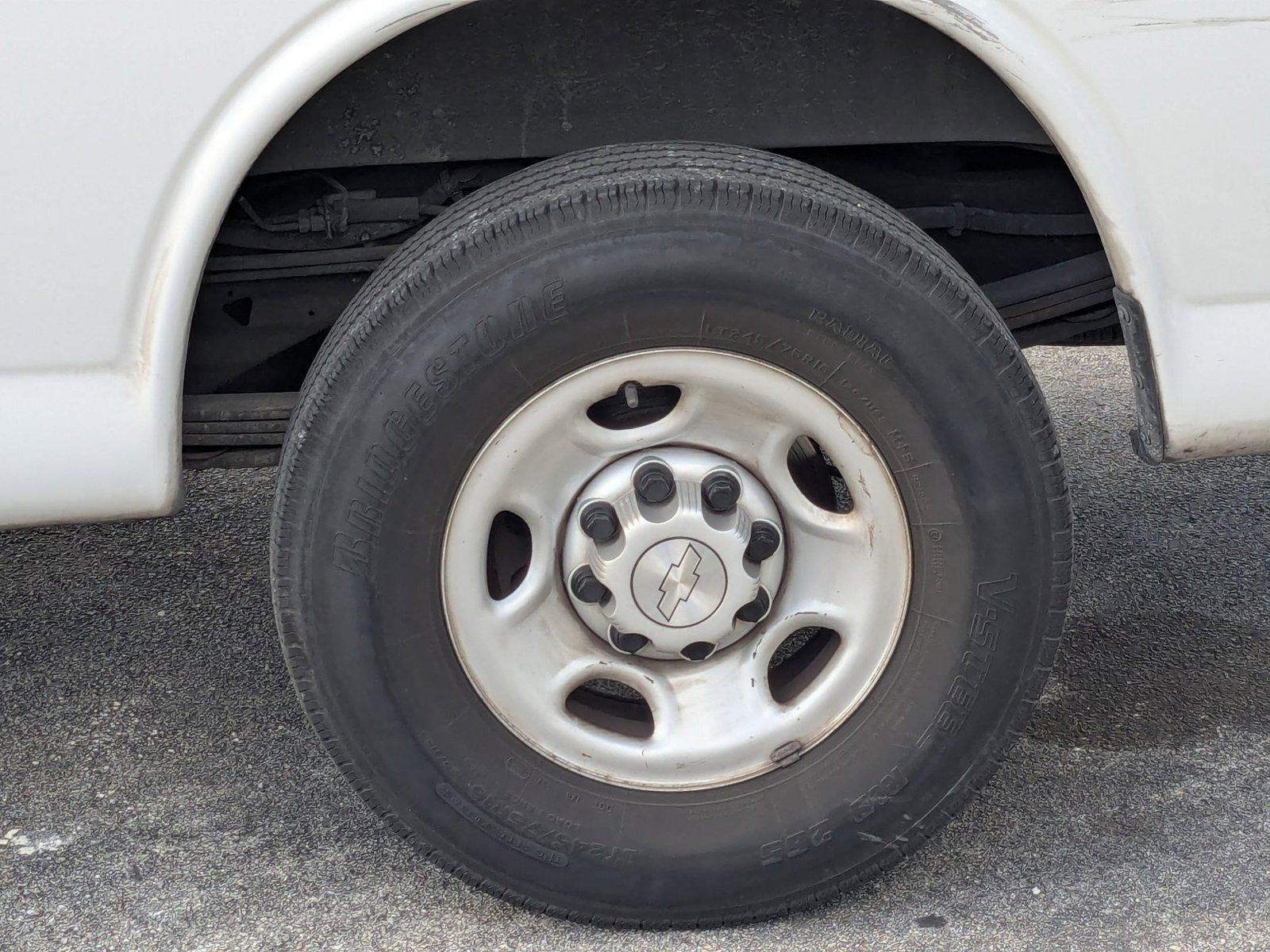 2019 Chevrolet Express Cargo Van Vehicle Photo in Miami, FL 33015