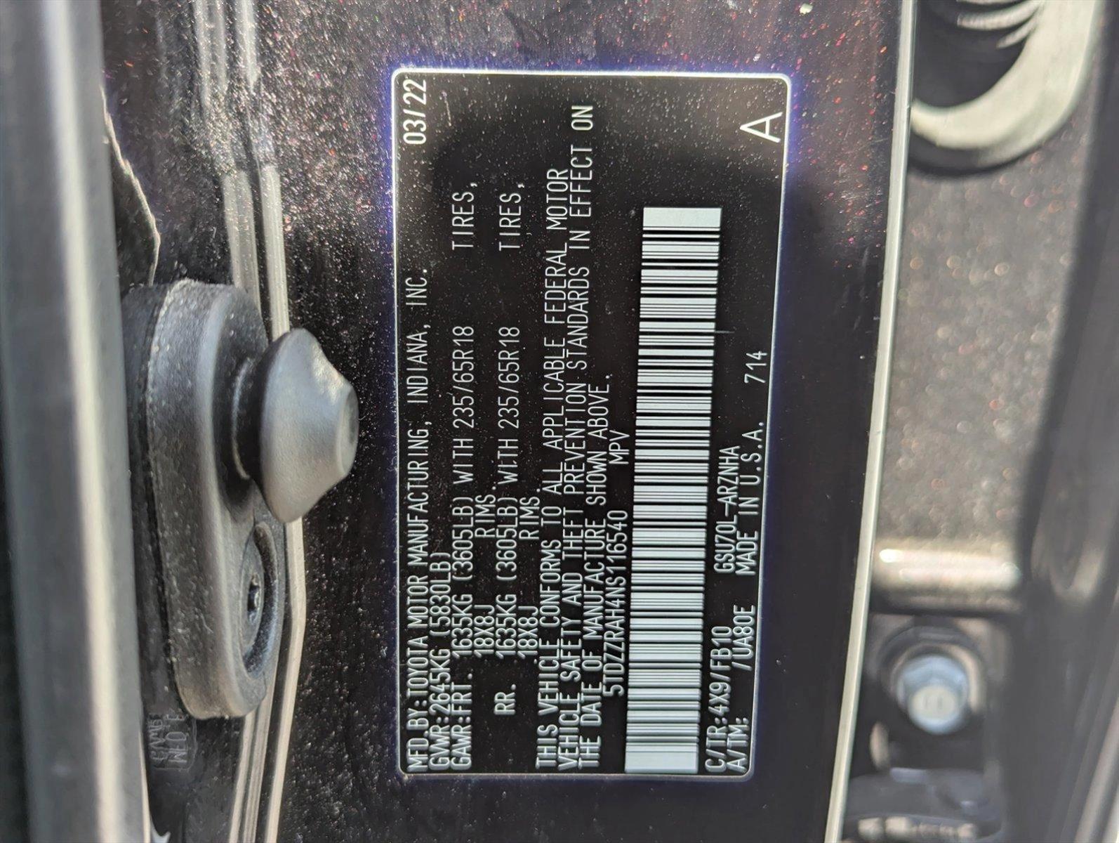 2022 Toyota Highlander Vehicle Photo in Ft. Myers, FL 33907