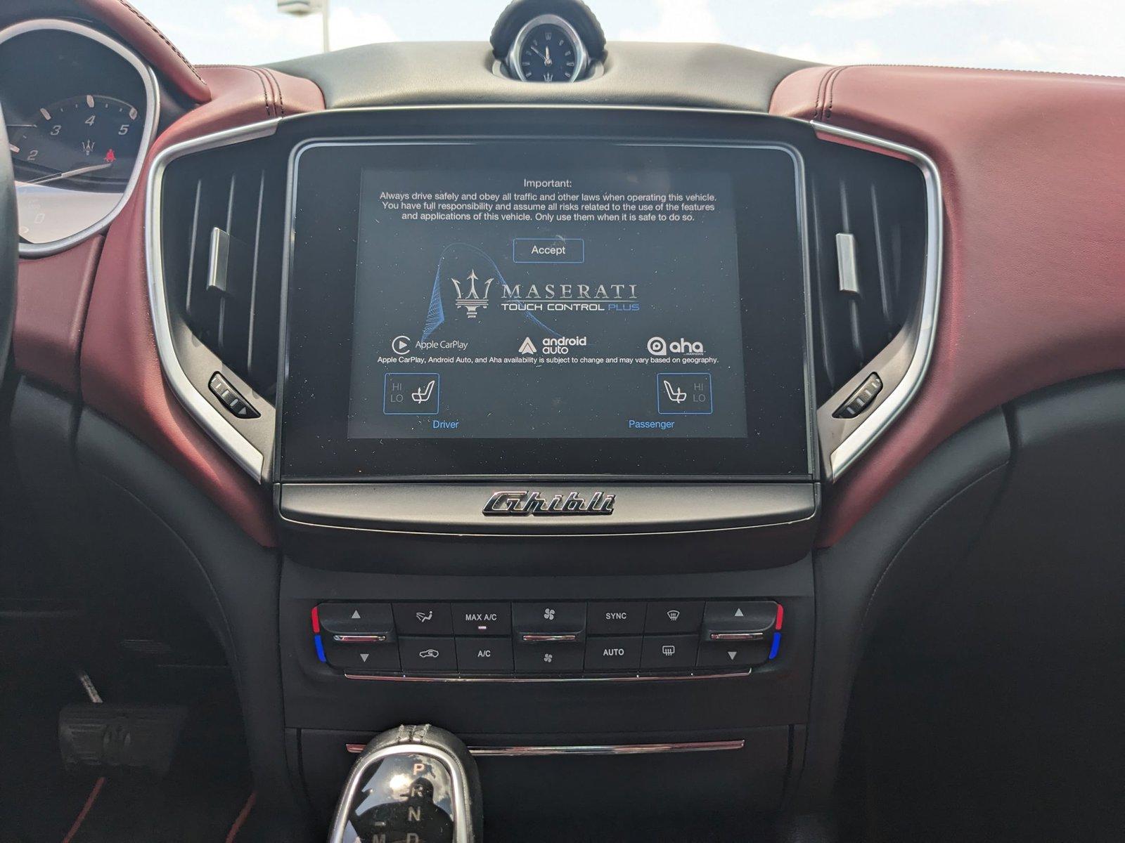 2017 Maserati Ghibli Vehicle Photo in MIAMI, FL 33172-3015