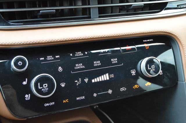 2025 INFINITI QX60 Vehicle Photo in Houston, TX 77090
