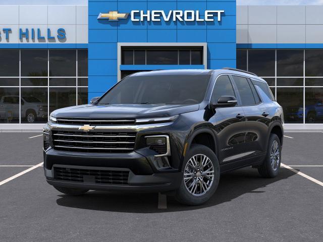 2025 Chevrolet Traverse Vehicle Photo in Roslyn, NY 11576