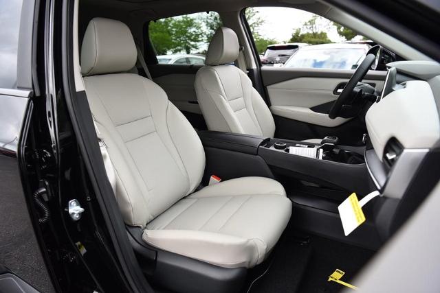 2025 Nissan Rogue Vehicle Photo in Ballwin, MO 63011