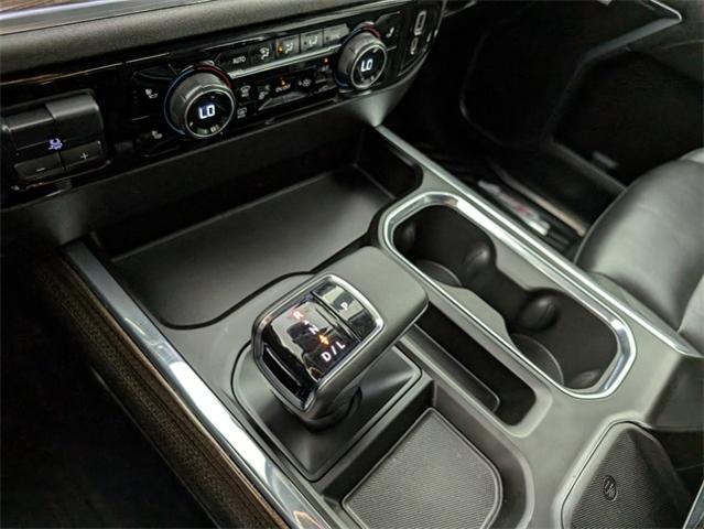 2023 Chevrolet Silverado 1500 Vehicle Photo in ENGLEWOOD, CO 80113-6708