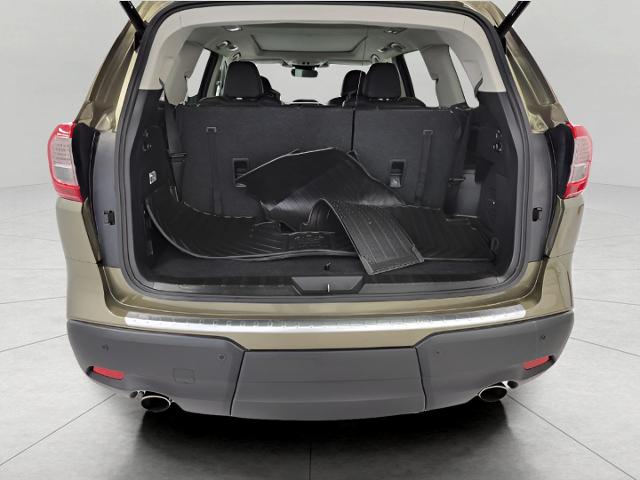 2024 Subaru Ascent Vehicle Photo in Green Bay, WI 54304
