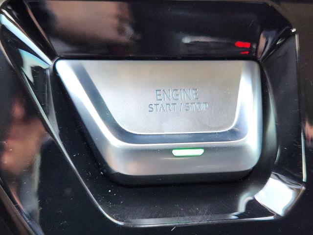 2023 GMC Sierra 1500 Vehicle Photo in DENTON, TX 76210-9321