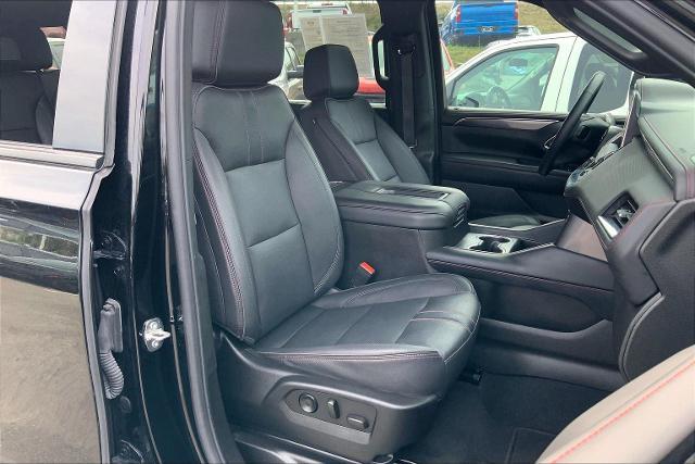 2023 Chevrolet Suburban Vehicle Photo in KANSAS CITY, MO 64114-4502
