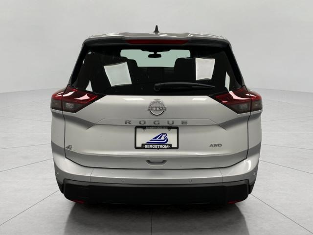 2025 Nissan Rogue Vehicle Photo in Appleton, WI 54913