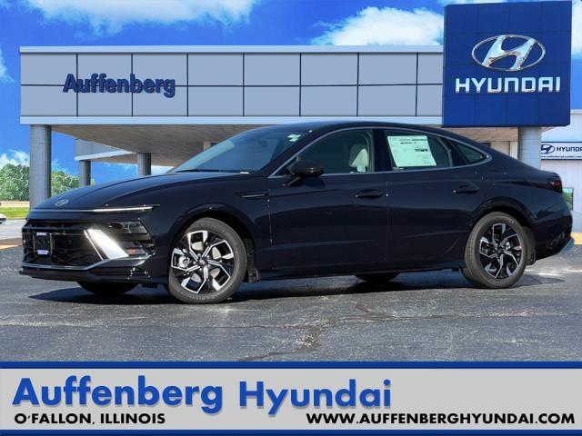 2025 Hyundai SONATA Vehicle Photo in O'Fallon, IL 62269