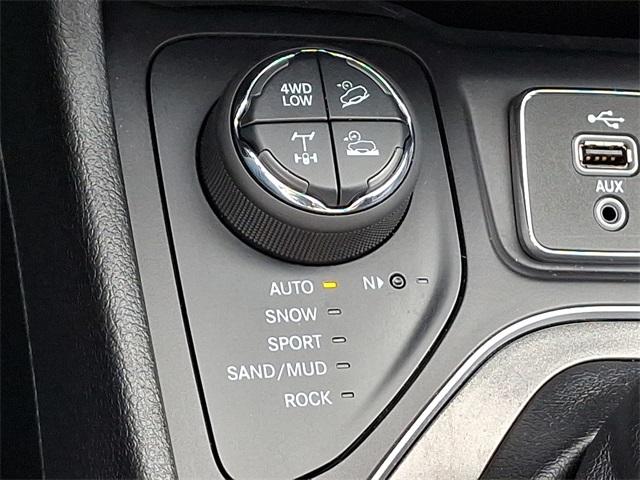 2019 Jeep Cherokee Vehicle Photo in New Bloomfield, PA 17068